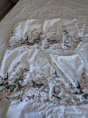 Ted Baker London White Pillowcases with Multicolor Butterfly & Bird Print